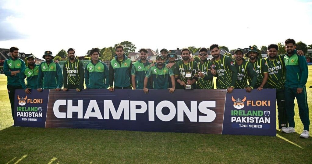 Pakistan Team taking photo shot after winning the series.
